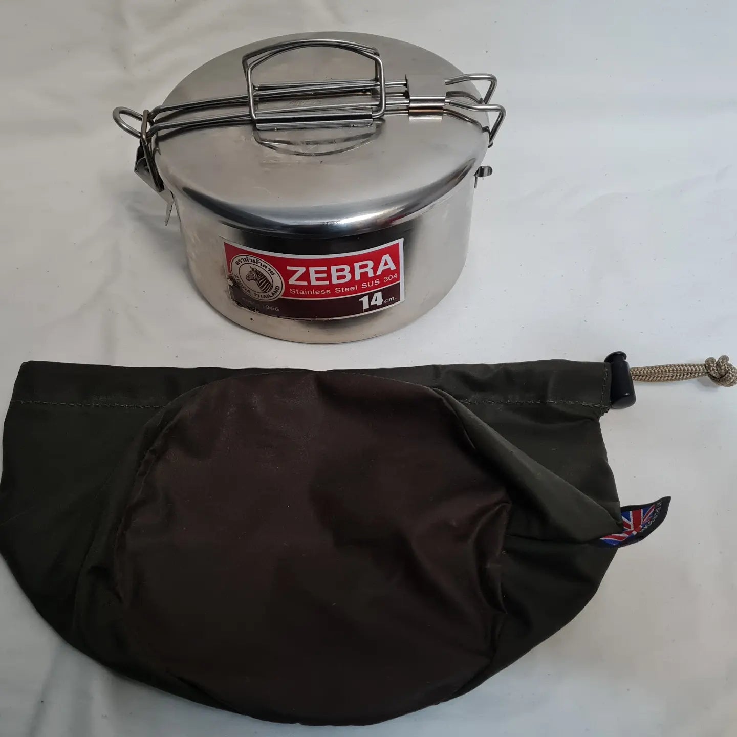 Waxed canvas bag for zebra 14cm lunch box.